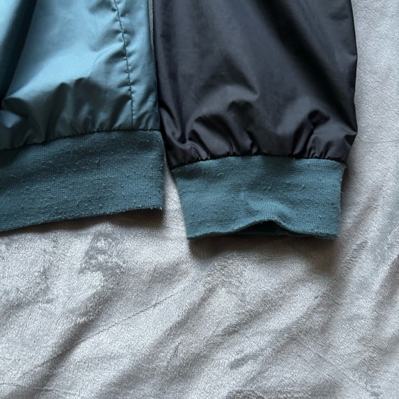 Nike Jacket - Picture 8 of 9